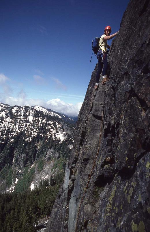 1986-032 The Tooth Jun-1986 04.jpg